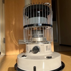 トヨトミ石油ストーブ　TOYOTOMI KR-47A