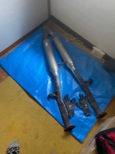 UZZ40 中間純正マフラー