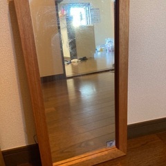 壁掛け兼立てかけミラー