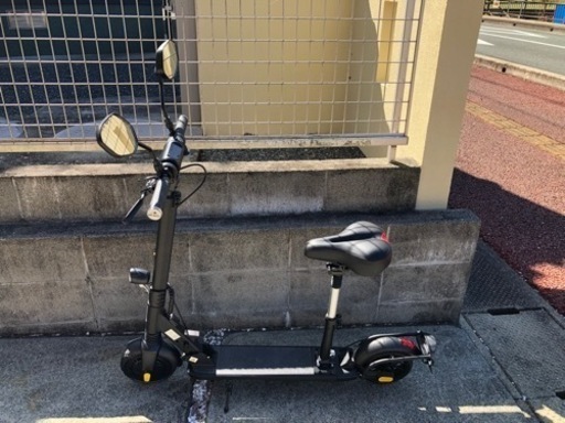 電動スクーター