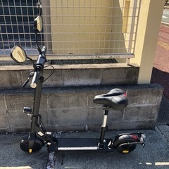 電動スクーター