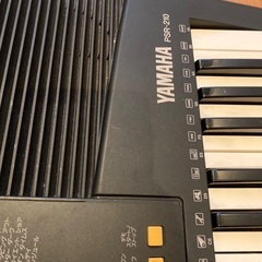 YAMAHA キーボード　PSR-210 ピアノの画像