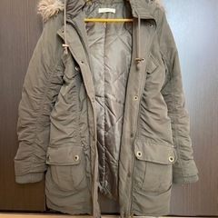 レディース パーカー付ジャケットの画像