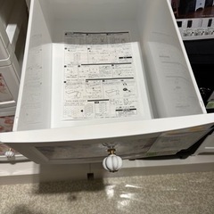 TOKYOインテリア　４段チェスト(ホワイト) ダマスク柄ラベンダーの画像