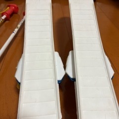 【差し上げます】子供用　スキーの画像
