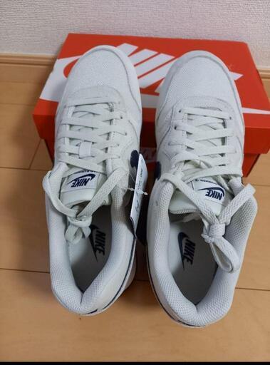 【新品未使用】NIKE MIDランナー2 26cm