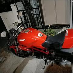 取り置き中、すみません。ドゥカティ-モンスター400、、値下げしました。整備済み、すぐ乗れます、車検とったばかり。。の画像