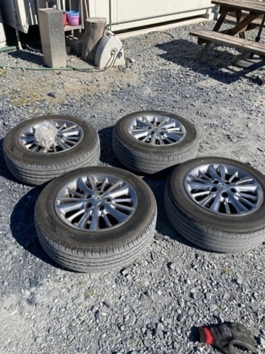 クラウン純正アルミ