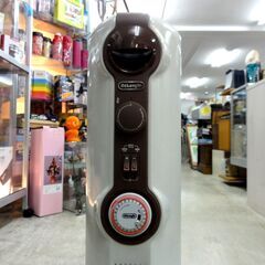 DeLonghi オイルヒーター 8枚フィン JR0812-BR 8～10畳 ブラウン ストーブ 暖房機器 1200Ｗ デロンギ 札幌市 中央区 南12条の画像