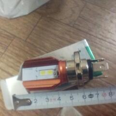 バイク用LEDヘッドライトバルブH4の画像