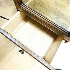 【家具・家電複数購入で割引可】三陽家具 キャビネット 5段 背面ガラス 旭川家具の画像