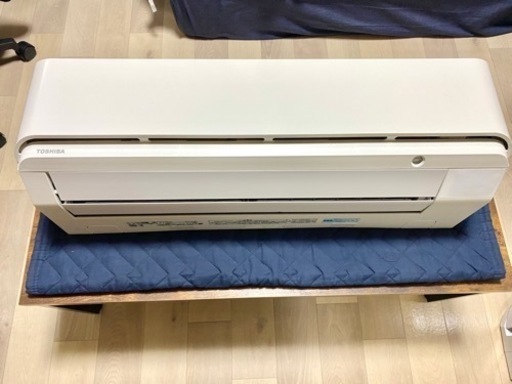 【配送•取付込み】2018年製TOSHIBA 6畳ロボットエアコン　2023/10/22投稿