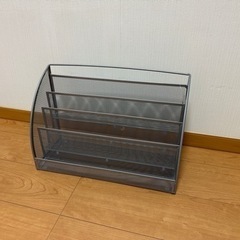 マガジンラック 4段 (ニトリ)