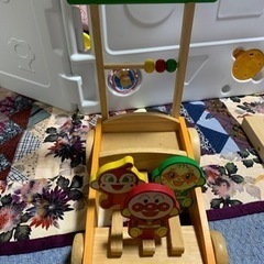 【本日中値下げ】アンパンマン カタカタ手押し車