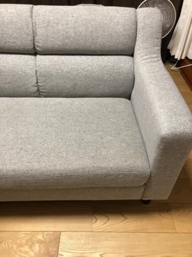 《成約済み》3人掛けソファ　オットマン付き