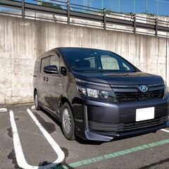 ヴォクシー　80系 7人乗り　HYBRID X　2014年式　ク...