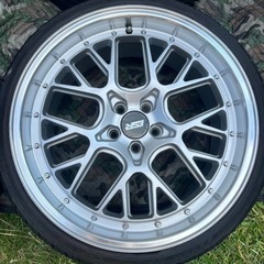 esrホイール 18インチ 8.5j +30 5h pcd100