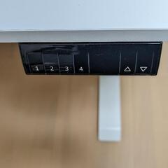 無料) 高さ調整デスク、オフィスチェア　まとめて譲ります。の画像