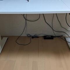 無料) 高さ調整デスク、オフィスチェア　まとめて譲ります。の画像