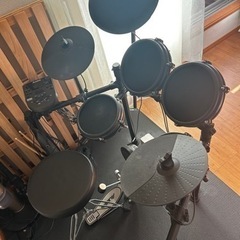 【取引中連絡取れない為再投稿】電子ドラム