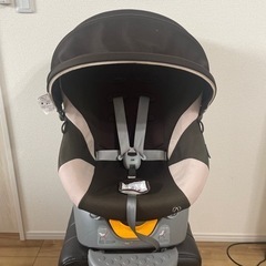 チャイルドシート　エールべべの画像