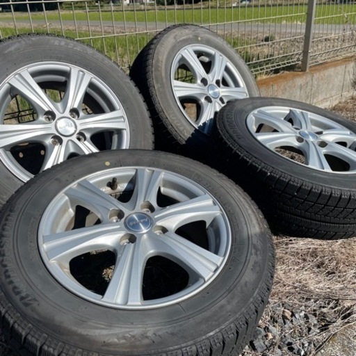 スタッドレス　175/65R14  ヴィッツで装着