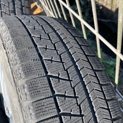 スタッドレス　175/65R14  ヴィッツで装着