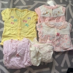 赤ちゃん服　女の子用