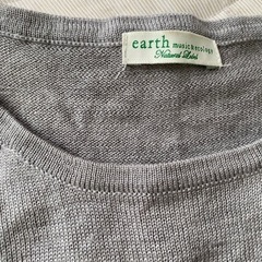【F】グレーカットソー／earth music&ecologyの画像