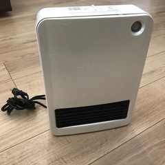 セラミックファンヒーター