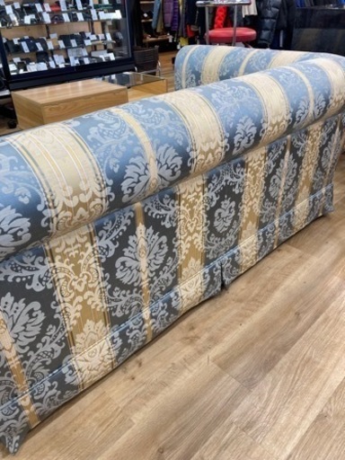 【トレファク高槻店】取りに来られる方限定！CENTURY FURNITURE　二人掛けソファのご紹介！
