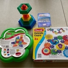 知育玩具3点