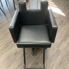 イス 美容室 カットチェア　かなり綺麗です♪