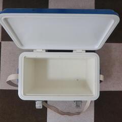 [取引き先 決まりました！] 小型クーラー RYOBI クーラーBOX ICE WORLD 9の画像