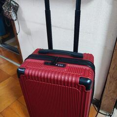 「お取り引きご相談中」早い者勝ち！　新品未使用　スーツケース・キャリーバッグ36L＋防水カバーの画像