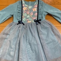 引取り限定。子供服120の画像