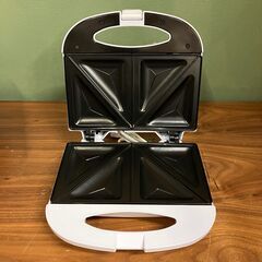 ホットサンドメーカー（ヒロ・コーポレーション EasyHome HS-02W）2016年製の画像