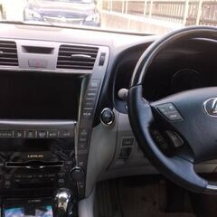 LS600h UVF-45の画像