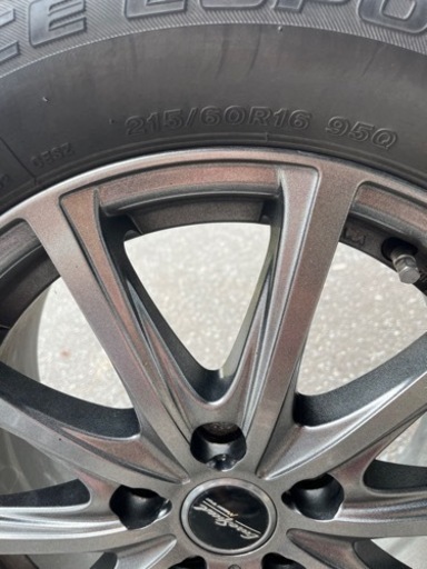 スタッドレスタイヤ