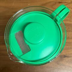 伊藤園×Iwaki 耐熱ガラス らくらく急須（エメラルドグリーン）の画像
