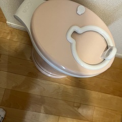 ubbi おむつ、ペットシーツペールの画像