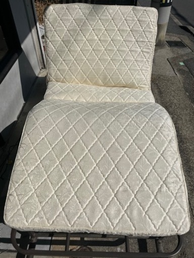 介護　電動ベッド