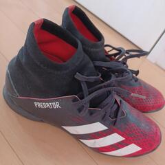 アディダス　プレデター　サッカーシューズ　adidas　Predator　トレーニングシューズ　24 赤　黒　レッド　ブラック　トレシュー
の画像
