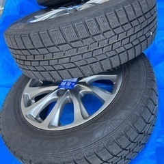 スタッドレスタイヤホイールセット205/65R16の画像
