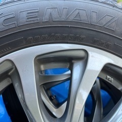 スタッドレスタイヤホイールセット205/65R16の画像