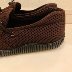新品未使用　室内での試し履きのみ　メッシュシューズ　23.5㌢の画像