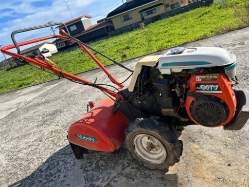Kubota  耕運機　TR60