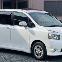 TOYOTA VOXY V