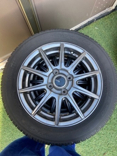 スタッドレスタイヤ ホイール付き 決まりました＊