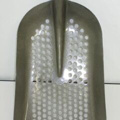 stp-2071　軽量穴あきスチール　炭スコップ　雪かき スコップ　除雪　雪　スノースコップ　スコップ　雪下ろし　ショベル　スノーショベル　雪対策　軽量　コメリの画像